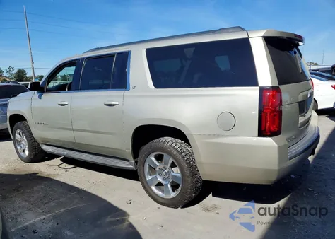 2015 Chevrolet Suburban C1500 Lt z USA, uszkodzony, nr VIN 1GNSCJKC4FR670028